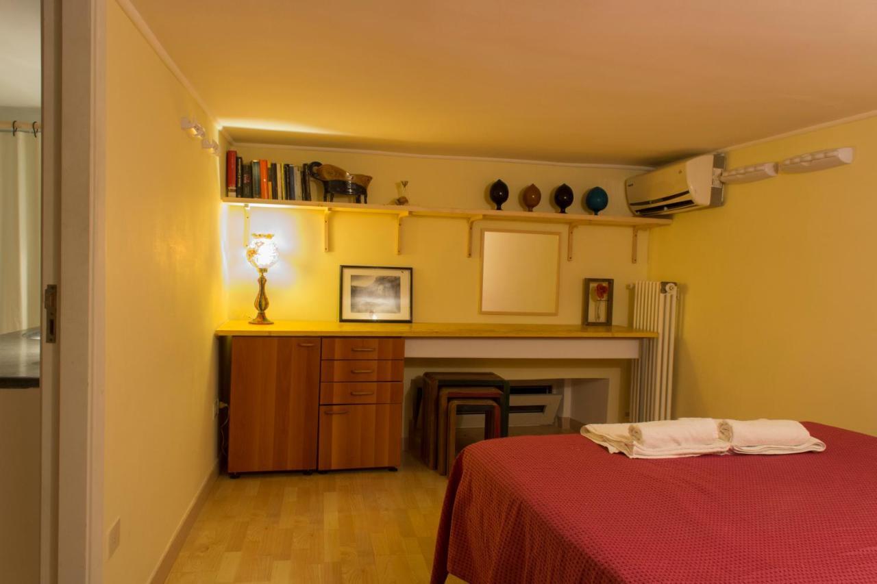 Dimora Dei Giganti Apartment Naples Extérieur photo